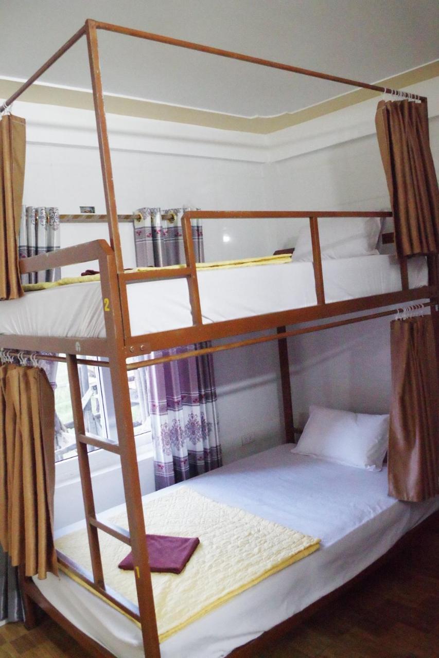 Linh'S Homestay Фонгня Екстер'єр фото